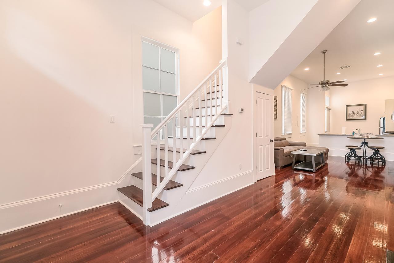Modern 2Br On Carondelet By Hosteeva Daire New Orleans Dış mekan fotoğraf