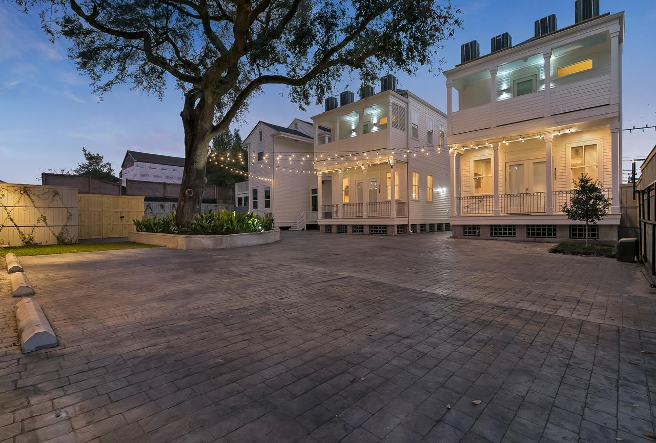 Modern 2Br On Carondelet By Hosteeva Daire New Orleans Dış mekan fotoğraf