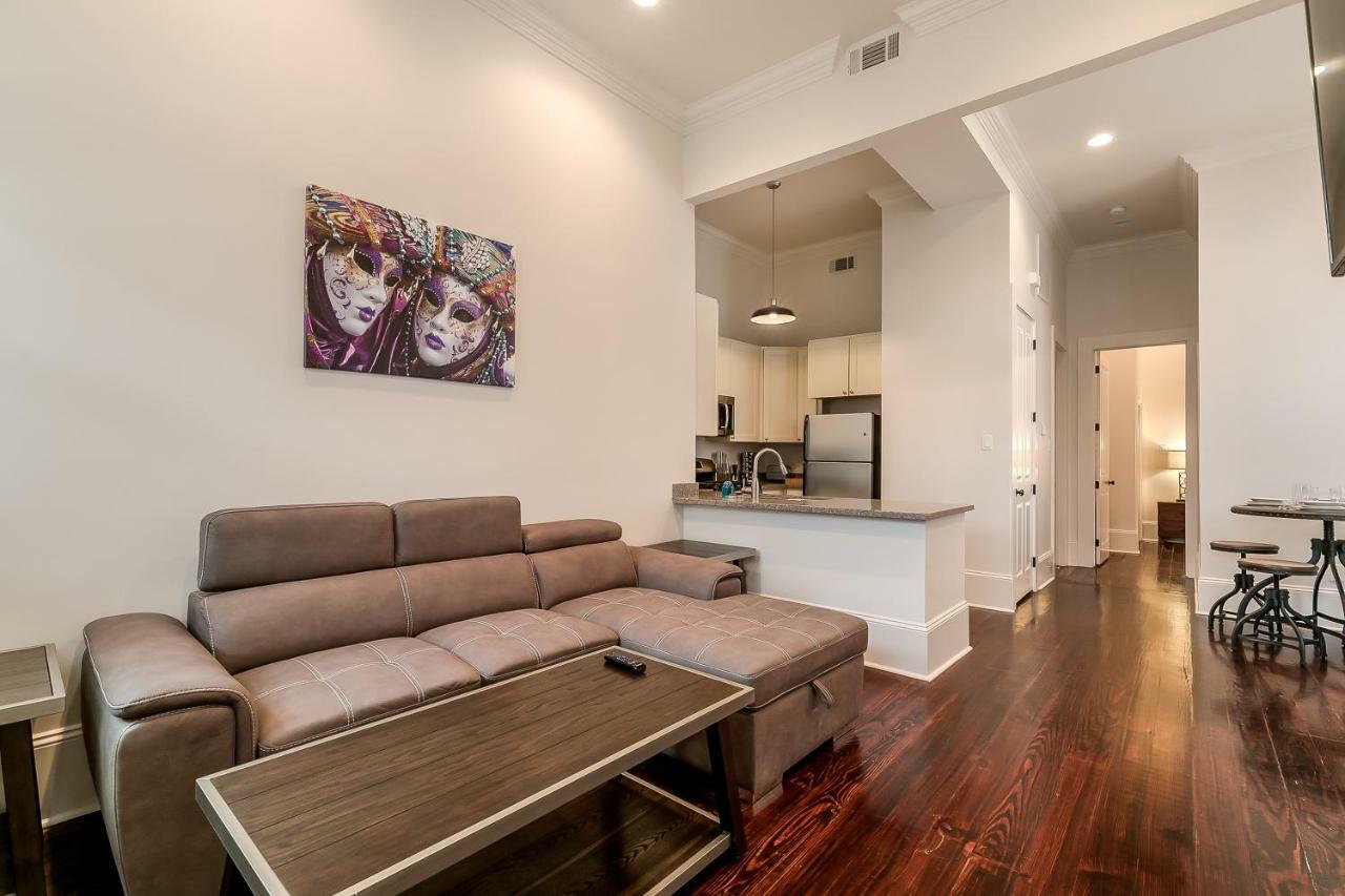 Modern 2Br On Carondelet By Hosteeva Daire New Orleans Dış mekan fotoğraf